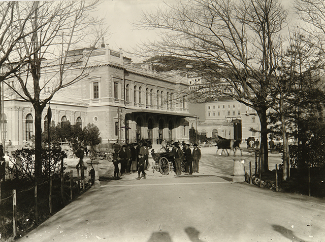 PIAZZA DELLA STAZIONE